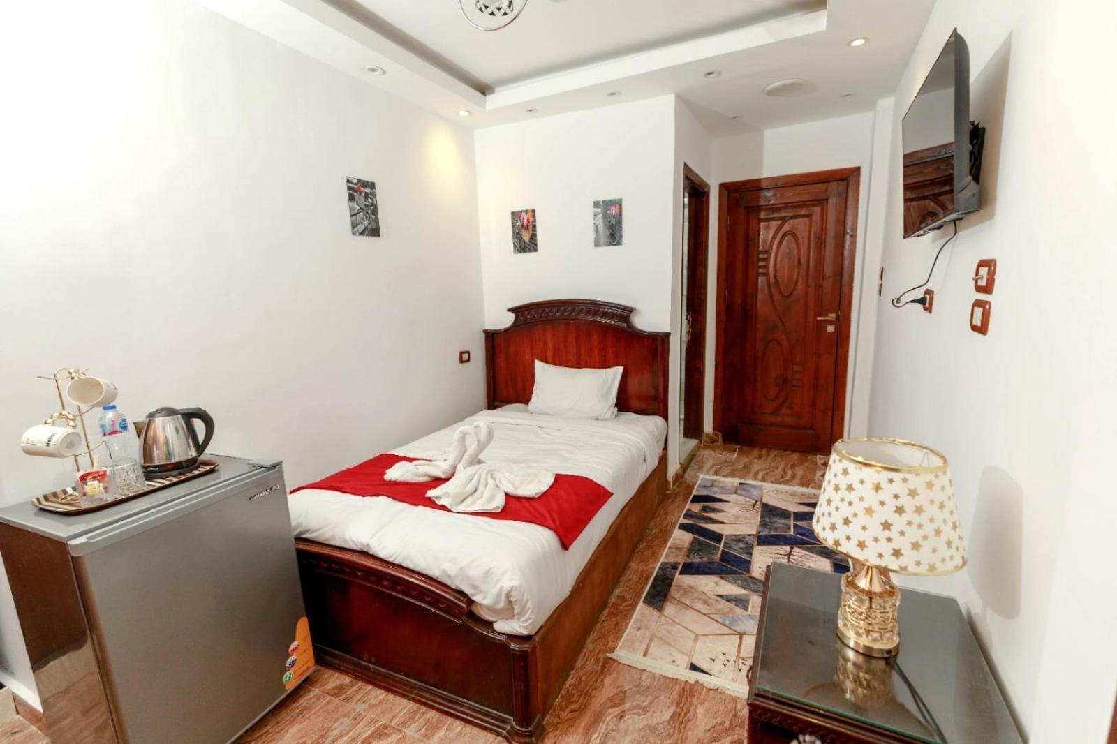 Middle East Pyramids Hotel Kafret el-Gabal Buitenkant foto