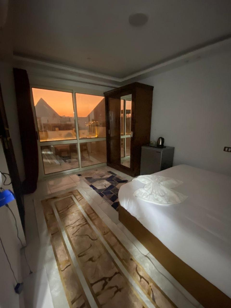 Middle East Pyramids Hotel Kafret el-Gabal Buitenkant foto