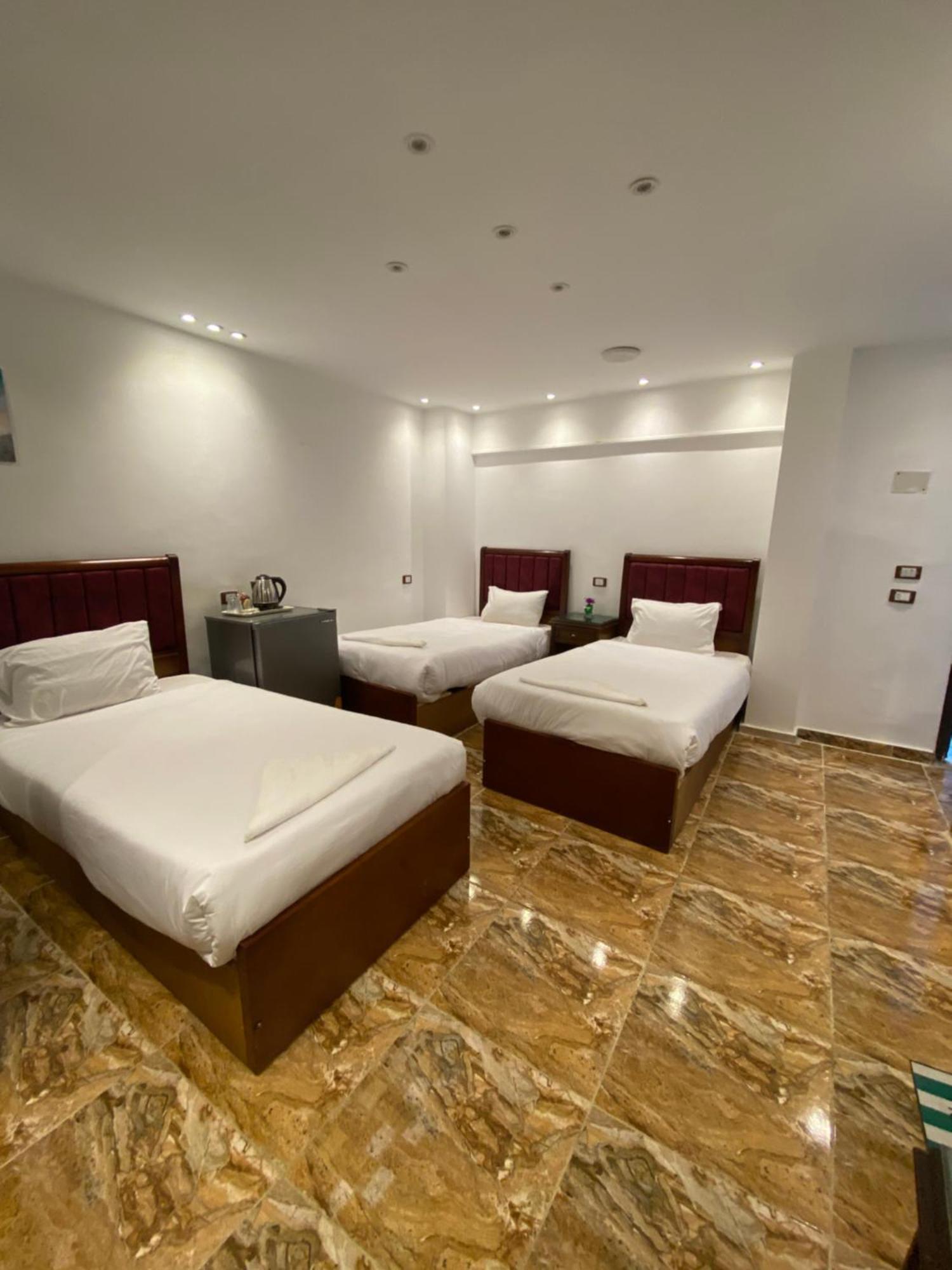 Middle East Pyramids Hotel Kafret el-Gabal Buitenkant foto