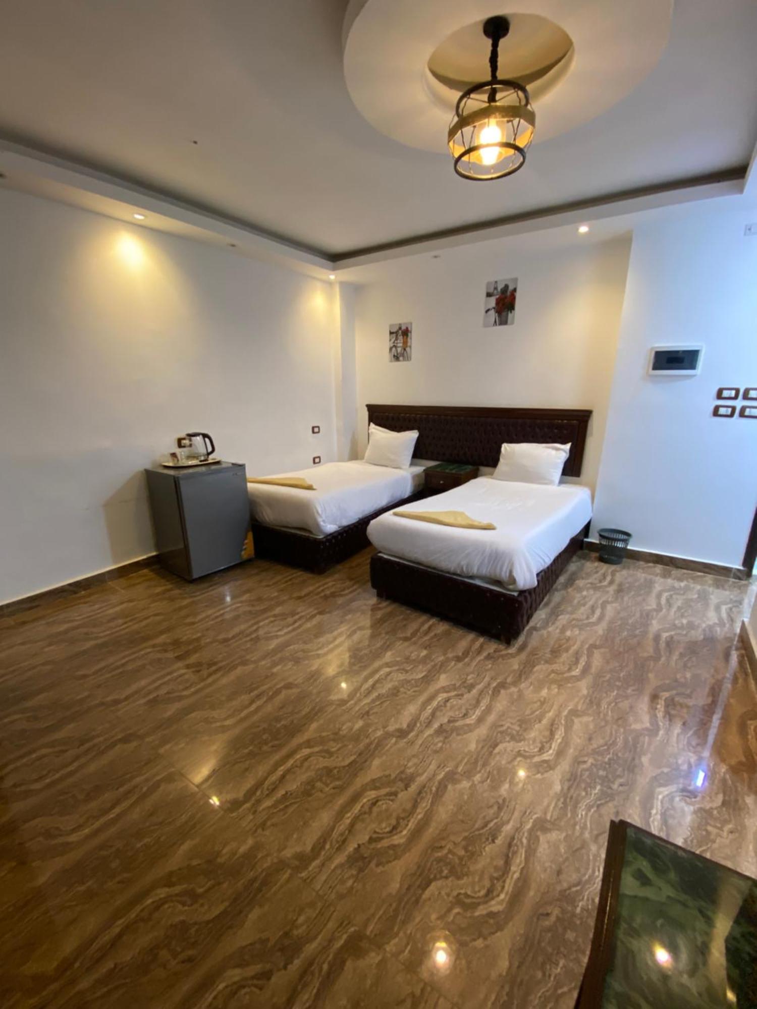 Middle East Pyramids Hotel Kafret el-Gabal Buitenkant foto
